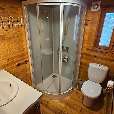 Roulotte Carmen Avec Jacuzzi Appartement